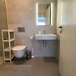 Atlantic - Two-bedroom Premium * 아데제