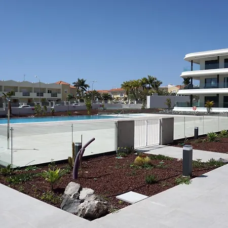 Atlantic - Two-bedroom Premium Apartment *